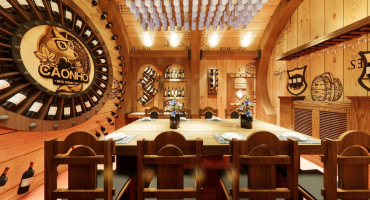 THI CÔNG HẦM RƯỢU ĐẸP TRONG KHÔNG GIAN NHỎ